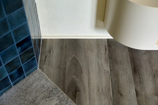 SPC-ламинат Home Expert Natural Дуб Горный ручей (замковая) / laminatomsk.ru